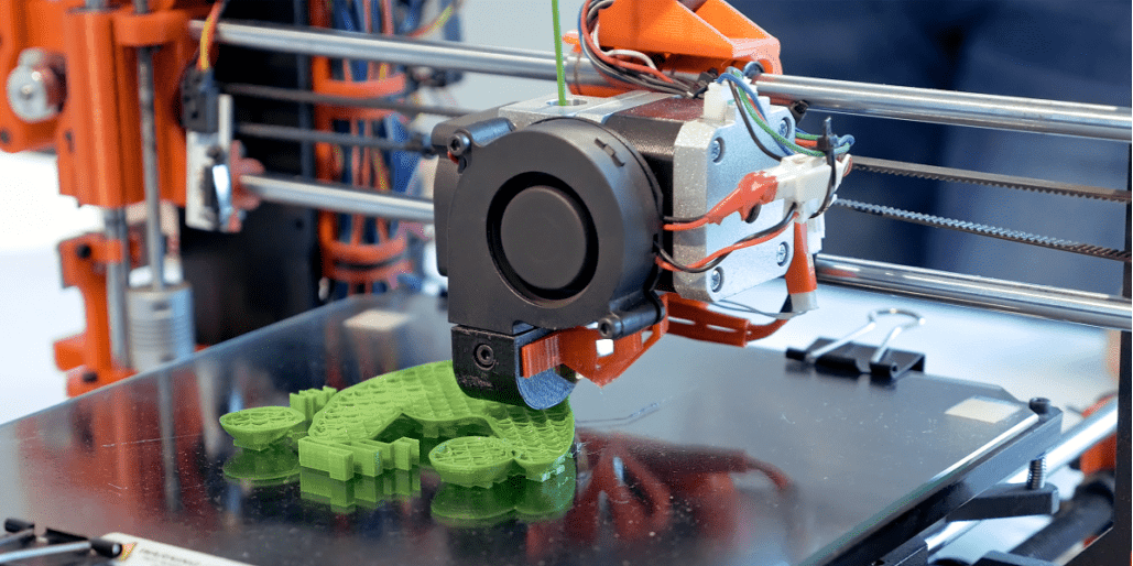 additive manufacturing machine additive manufacturing machine